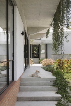 Reed House